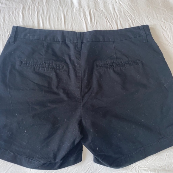 BRAND NEW OLD NAVY BLACK KHAKI SHORTS - Picture 2 of 3